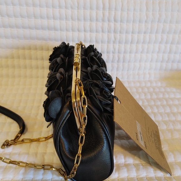 Clever Carriage - Picture 5 of 7